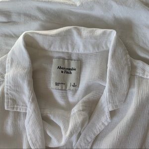 Abercrombie & Fitch button down blouse